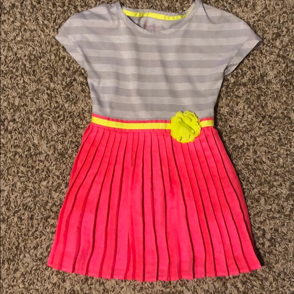 Girls dress